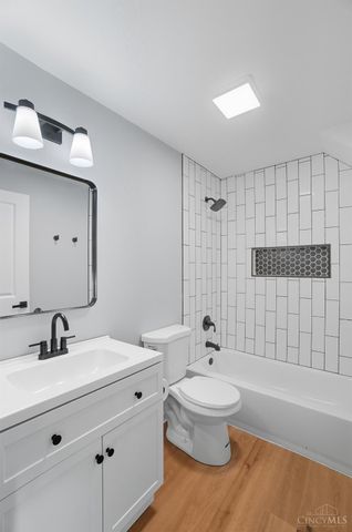 6065 Salem Rd, Anderson Twp, OH 45230