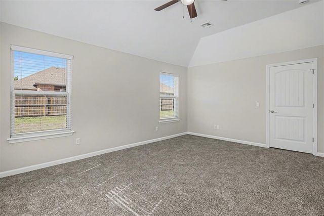 11205 SW 41st Terrace, Mustang, OK 73064