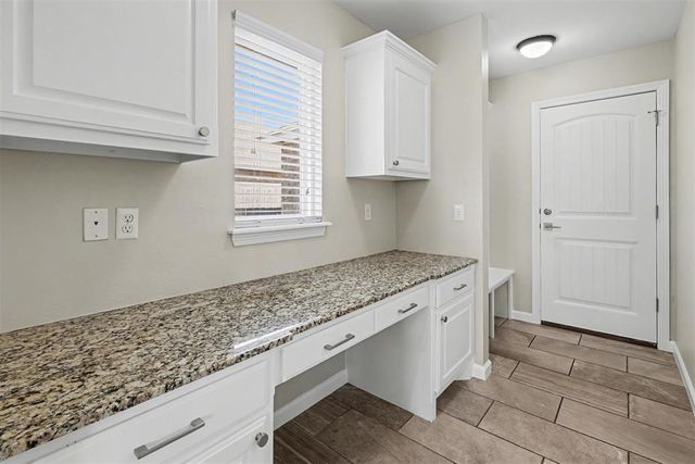 11205 SW 41st Terrace, Mustang, OK 73064
