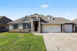11205 SW 41st Terrace, Mustang, OK 73064