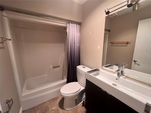 302 PALM COAST PARKWAY NE 204, Palm Coast, FL 32137
