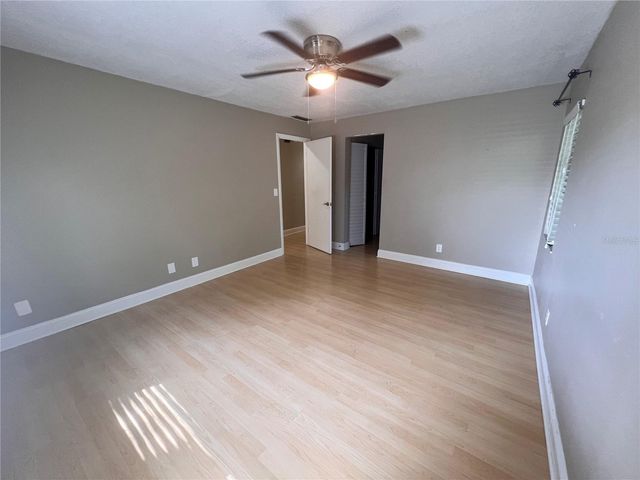 302 PALM COAST PARKWAY NE 204, Palm Coast, FL 32137