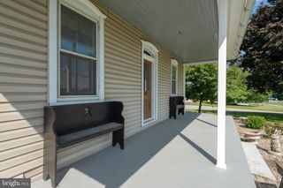 739 VILLAGE RD, Lancaster, PA 17602