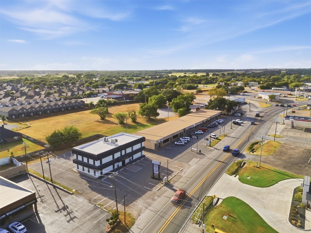 3230 Fall Creek Highway, Granbury, TX 76049 — photo 2