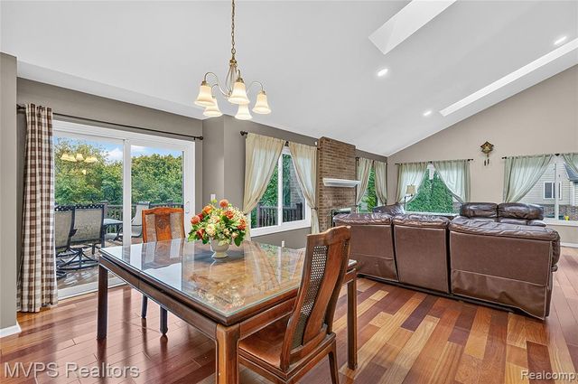 3793 Lakeridge Court, Lake Orion, MI 48360