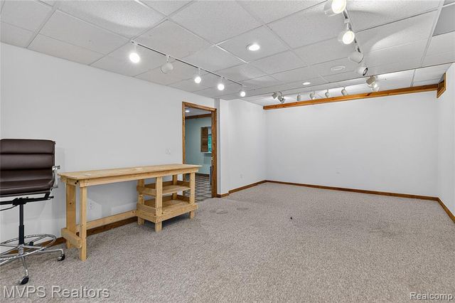 3793 Lakeridge Court, Lake Orion, MI 48360