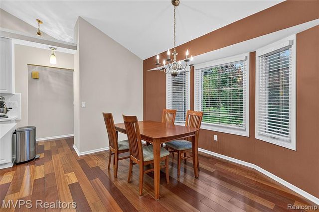 3793 Lakeridge Court, Lake Orion, MI 48360