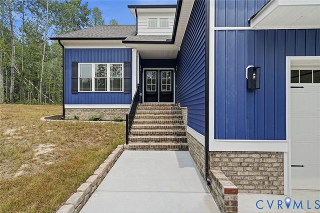 239 Bumpass Rd, Bumpass, VA 23024