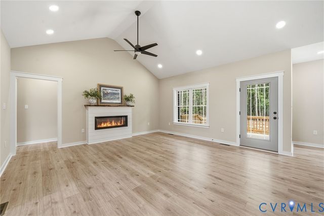 239 Bumpass Rd, Bumpass, VA 23024