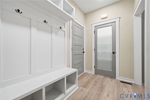 239 Bumpass Rd, Bumpass, VA 23024