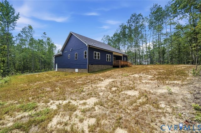 239 Bumpass Rd, Bumpass, VA 23024