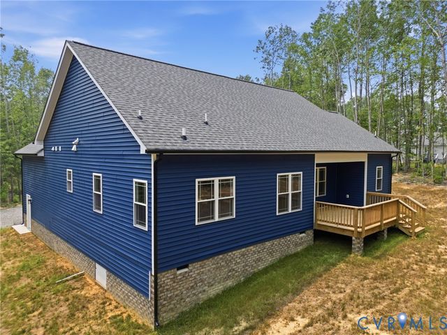 239 Bumpass Rd, Bumpass, VA 23024
