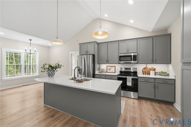239 Bumpass Rd, Bumpass, VA 23024