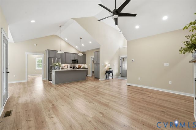 239 Bumpass Rd, Bumpass, VA 23024