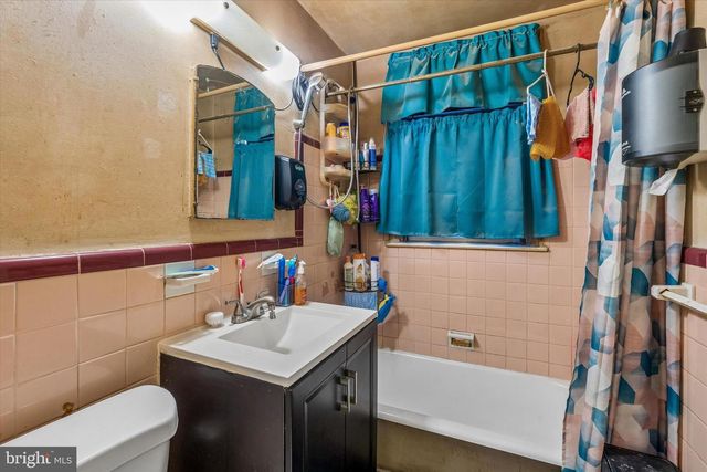 7500 THOURON AVE, Philadelphia, PA 19150