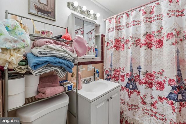 7500 THOURON AVE, Philadelphia, PA 19150