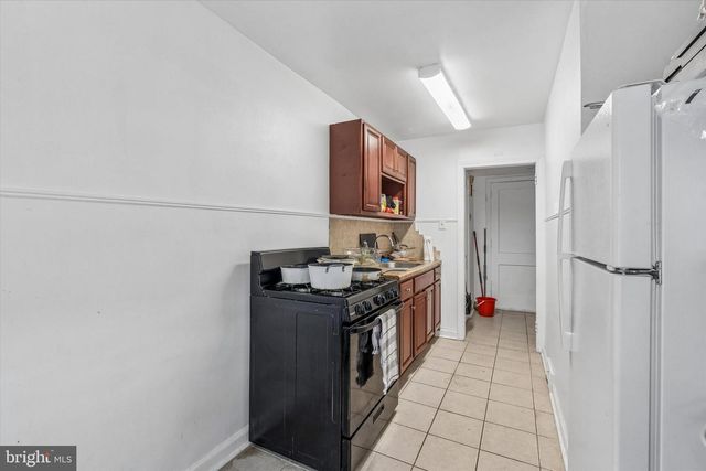 7500 THOURON AVE, Philadelphia, PA 19150