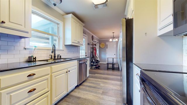 3725 Farmridge Road, Keithville, LA 71047