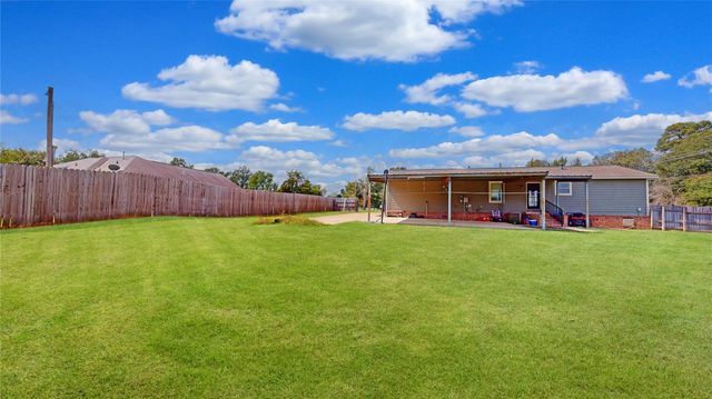 3725 Farmridge Road, Keithville, LA 71047