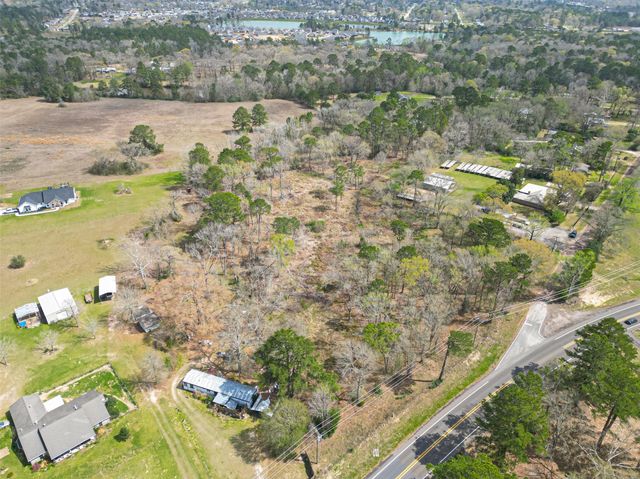1004 Kelley Road, Conroe, TX 77303
