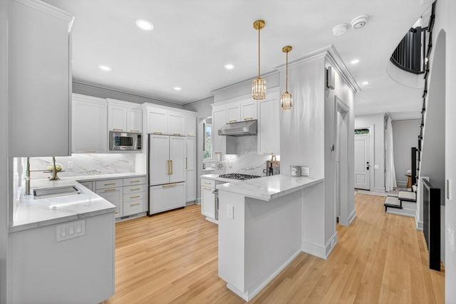 117 Edelen Avenue, Los Gatos, CA 95030