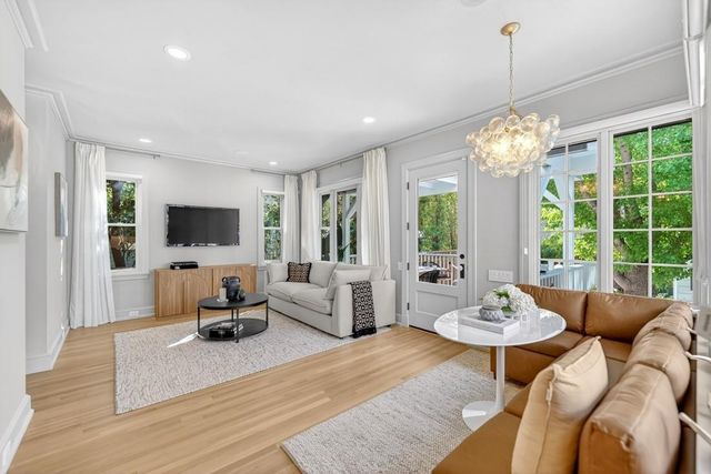 117 Edelen Avenue, Los Gatos, CA 95030