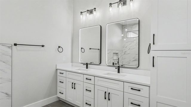 2729 SUNRISE LANDING LANE, Lakeland, FL 33812