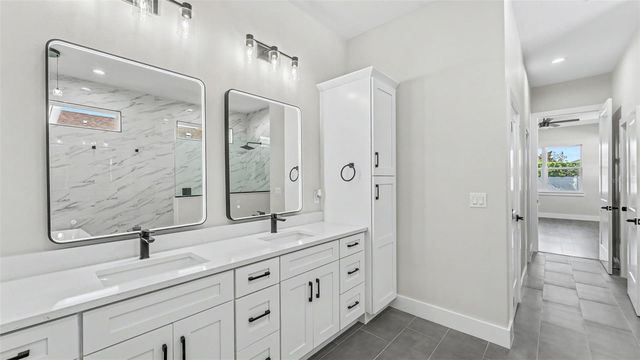 2729 SUNRISE LANDING LANE, Lakeland, FL 33812