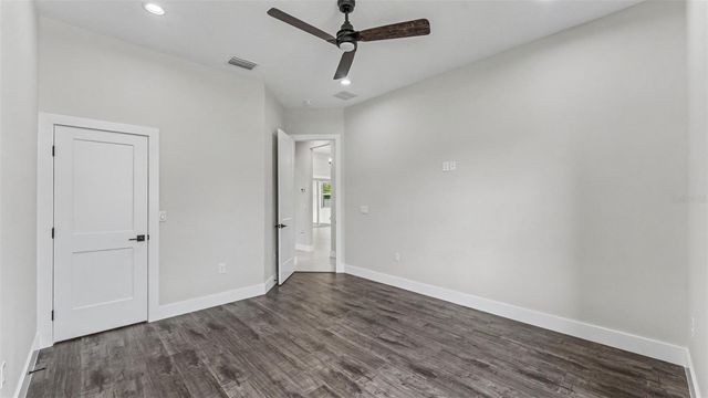 2729 SUNRISE LANDING LANE, Lakeland, FL 33812
