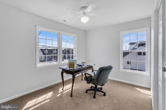 233 N 7TH ST, Surf City, NJ 08008