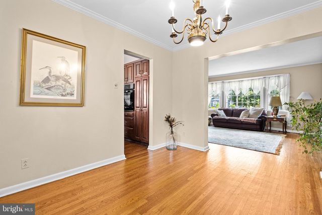 601 NORWOOD RD, Mount Laurel, NJ 08054