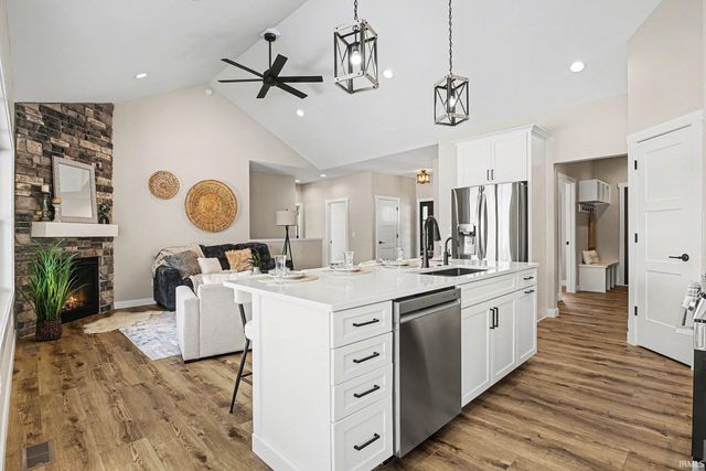 2546 Timberstone Drive, Bristol, IN 46507