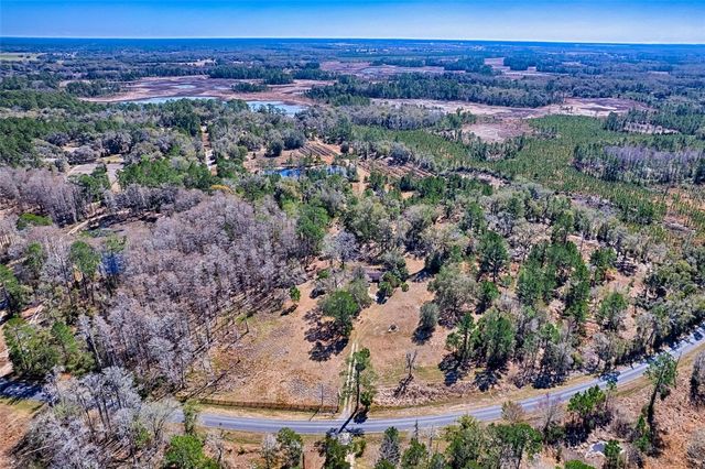 5851 NE 77TH AVENUE, Bronson, FL 32621