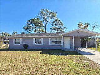 8 BAHIA PLACE LOOP, Ocala, FL 34472