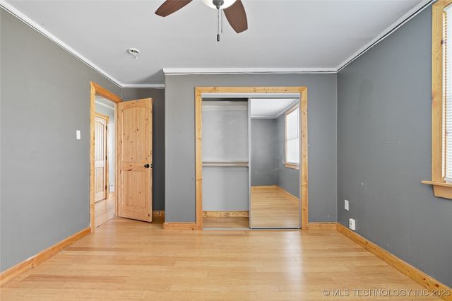 1136 E McLeod Avenue, Sapulpa, OK 74066