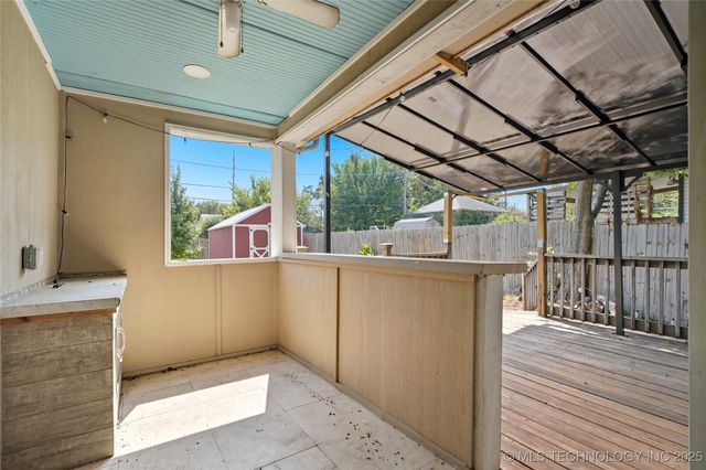 1136 E McLeod Avenue, Sapulpa, OK 74066
