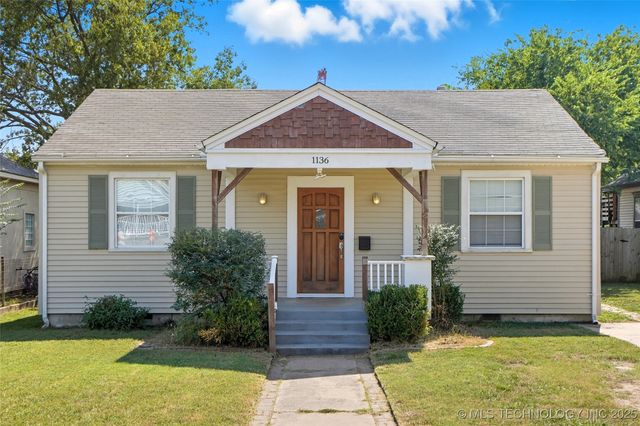 1136 E McLeod Avenue, Sapulpa, OK 74066