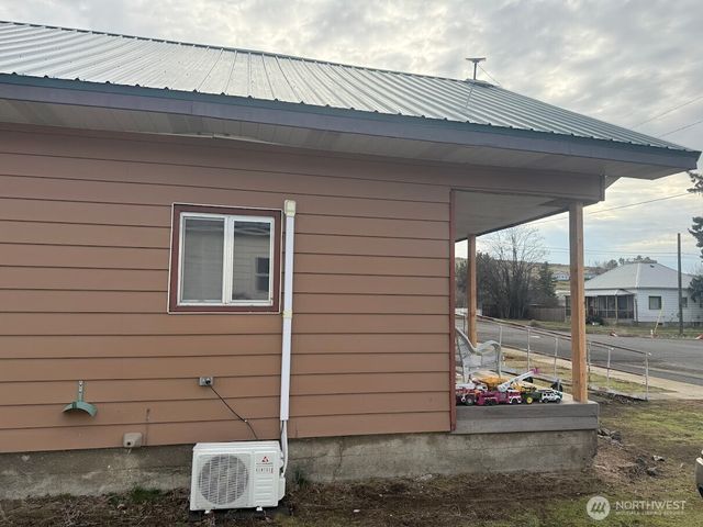 411 S Divisioon Street, Odessa, WA 99159