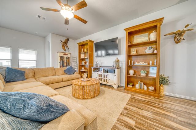 9107 Brett Court, Mont Belvieu, TX 77523