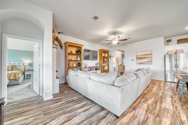 9107 Brett Court, Mont Belvieu, TX 77523