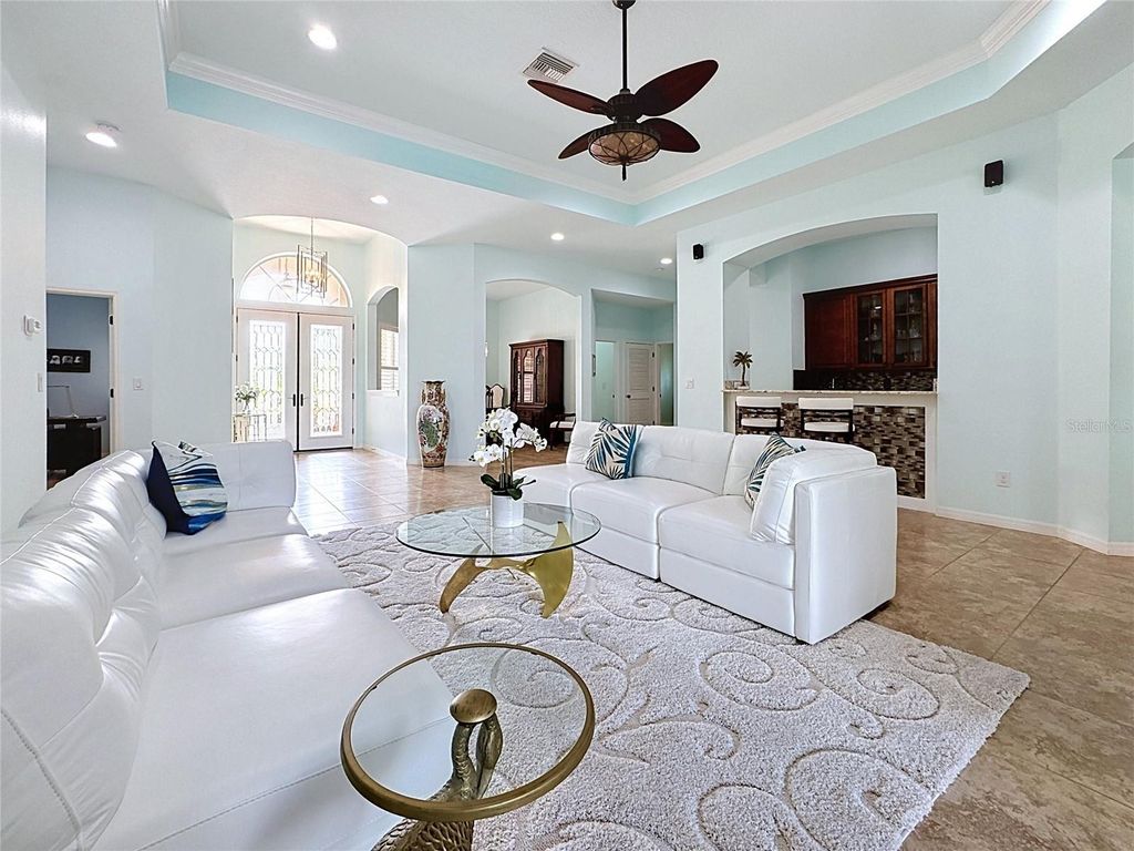 Image 12 of property listing at 210 166TH STREET NE, Bradenton, FL 34212