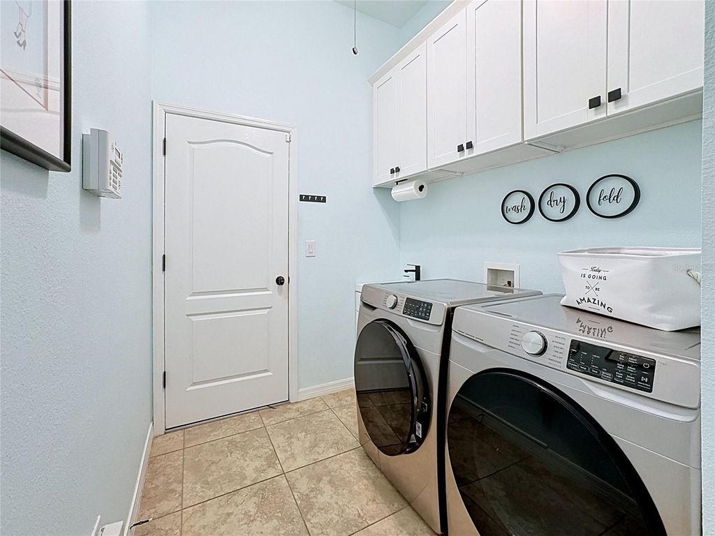 Image 28 of property listing at 210 166TH STREET NE, Bradenton, FL 34212