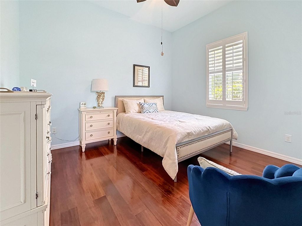 Image 33 of property listing at 210 166TH STREET NE, Bradenton, FL 34212