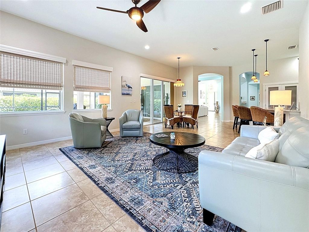 Image 41 of property listing at 210 166TH STREET NE, Bradenton, FL 34212