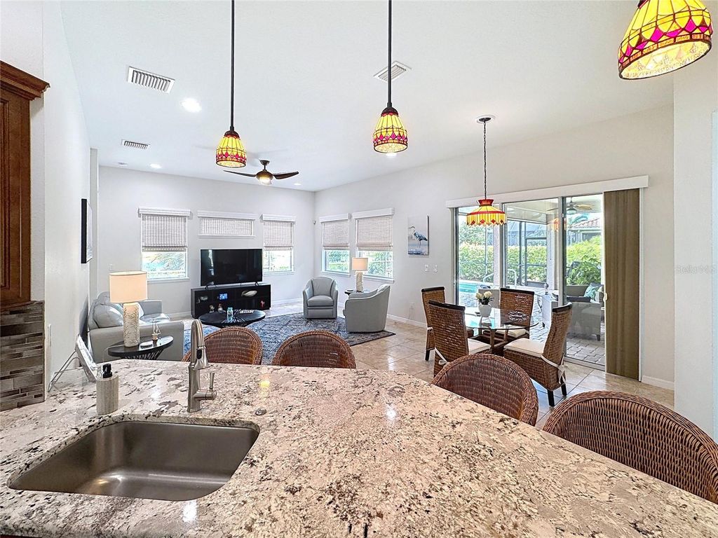 Image 44 of property listing at 210 166TH STREET NE, Bradenton, FL 34212