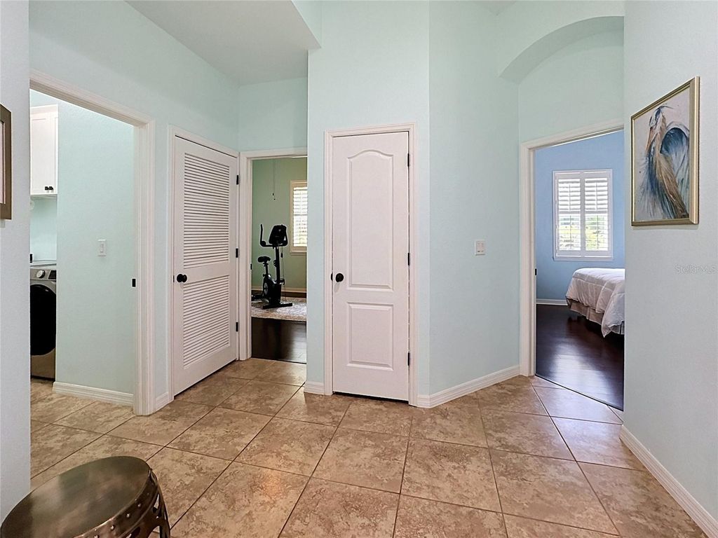 Image 46 of property listing at 210 166TH STREET NE, Bradenton, FL 34212