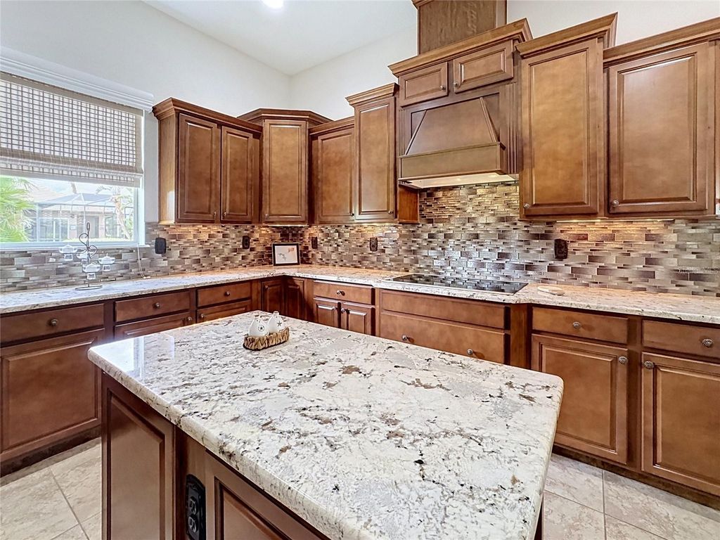 Image 58 of property listing at 210 166TH STREET NE, Bradenton, FL 34212