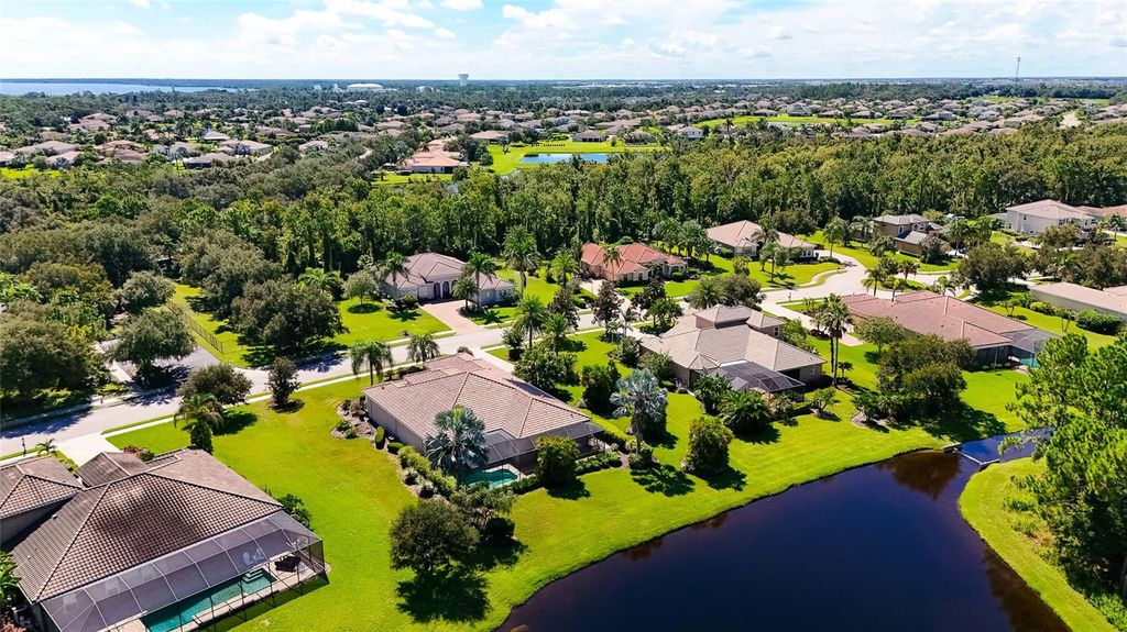 Image 66 of property listing at 210 166TH STREET NE, Bradenton, FL 34212