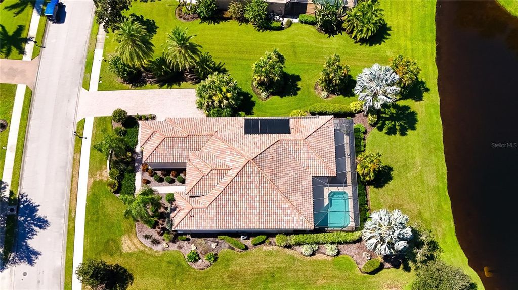 Image 67 of property listing at 210 166TH STREET NE, Bradenton, FL 34212