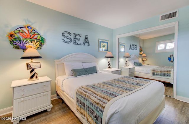 1615 Lake Park Boulevard S Unit 612, Carolina Beach, NC 28428